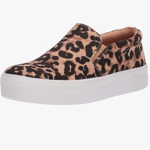Steve Madden Women's Gills Sneaker